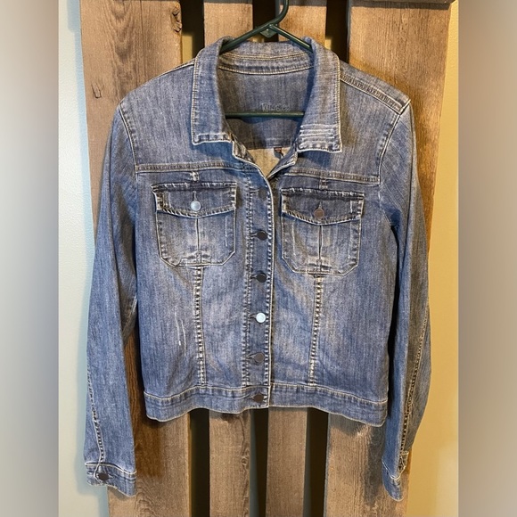 Kut from the Kloth Jackets & Blazers - KUT from the Kloth trucker jean jacket